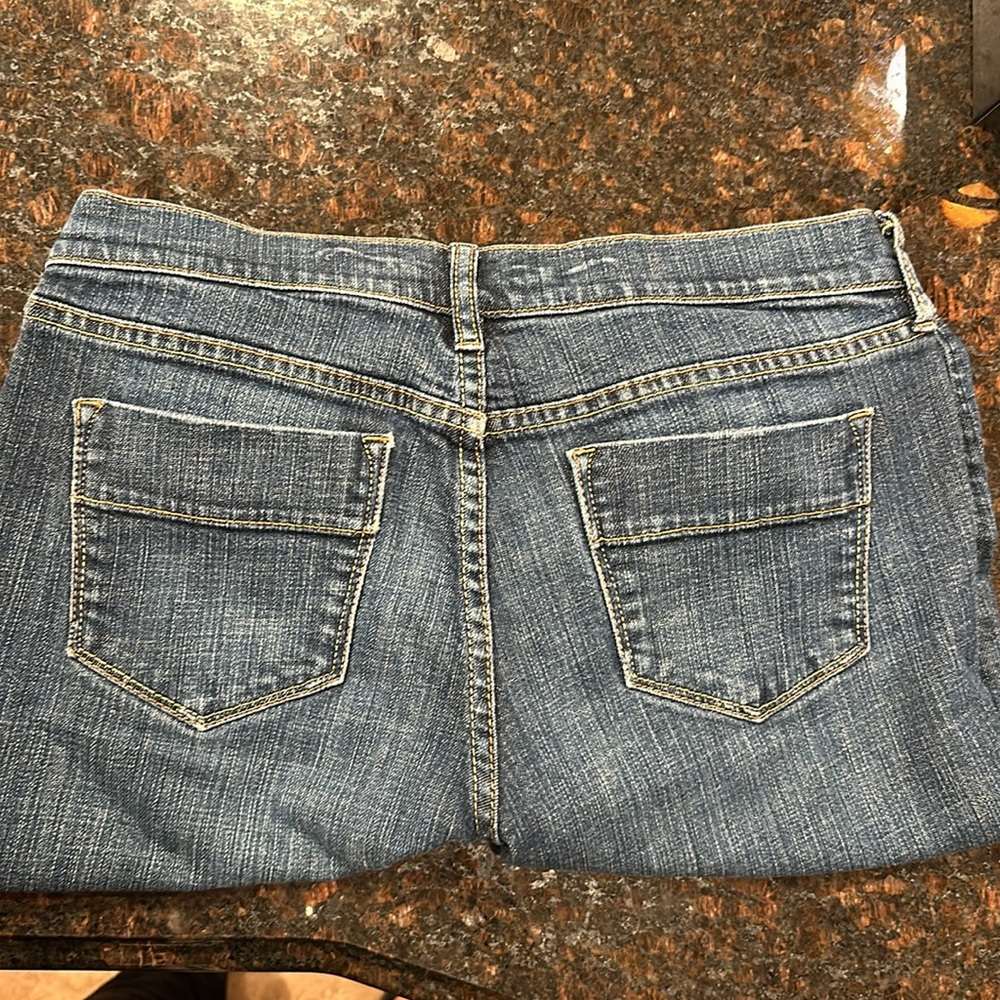 Old navy bootcut jeans - Picture 2 of 5